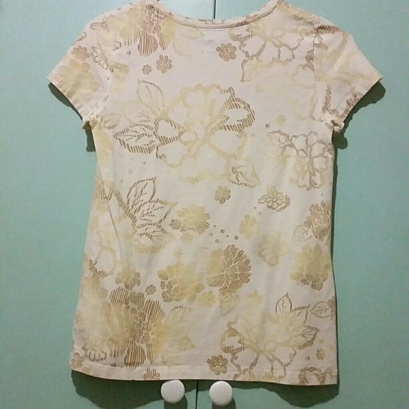Sonoma Everyday Tee M, Flowers, Cream T-Shirt - Picture 3 of 3